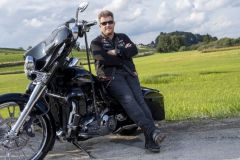 26.01.2023 - Justine Garnier, réalise des empreintes céramiques sur différentes surfaces - ateliers.          Photo Darrin Vanselow